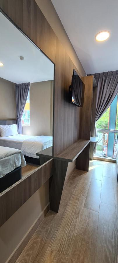 Zitro Hotel Port Dickson Exterior foto